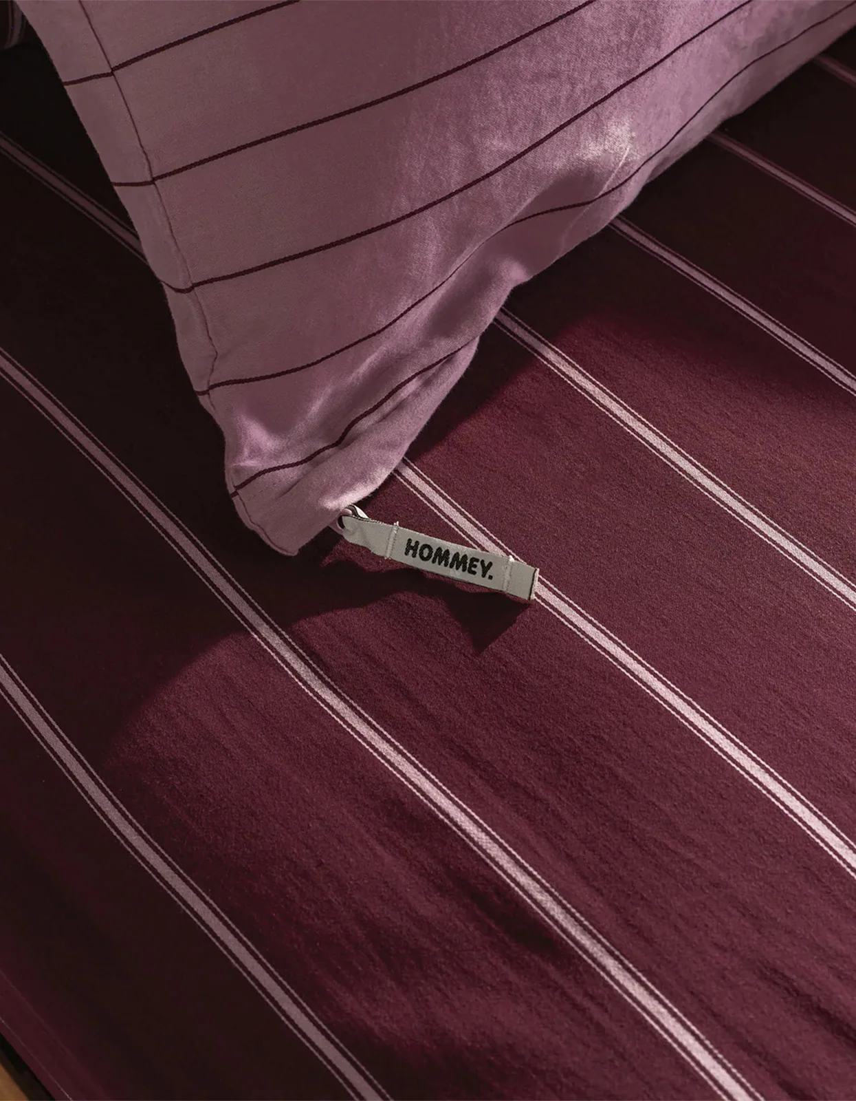 Aster Pillowcase Pair - Image 7