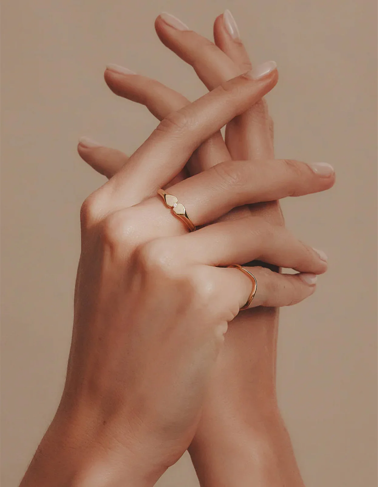 Heart Connection Signet Ring - Gold - Image 2