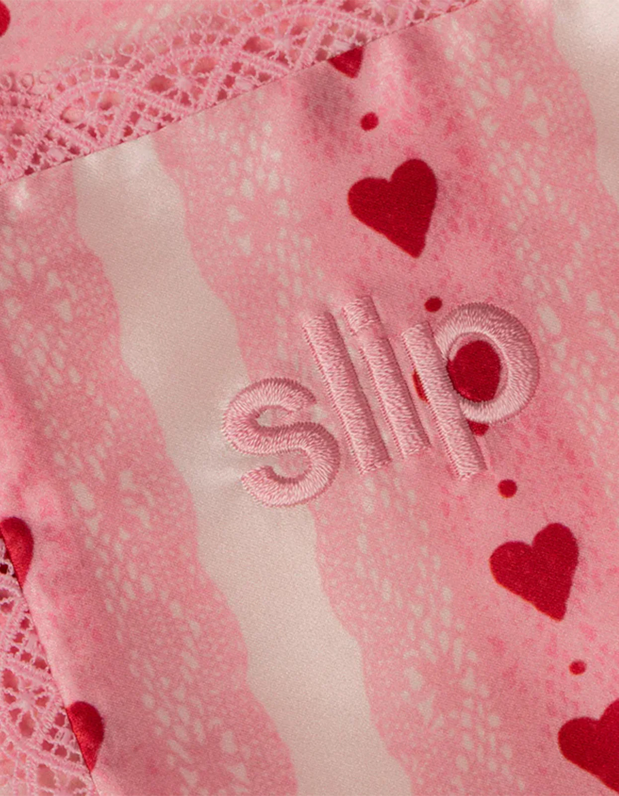 Sweetie Silk Pillowcase With Lace Trim - Image 4